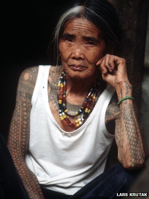 Kalinga tribal tattoo artist Whang-Od. Photo via Lars Krutak.